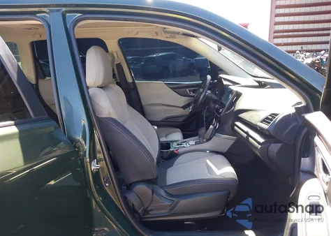 2022 Subaru Forester Premium из США, поврежденный, VIN JF2SKAEC4NH400259